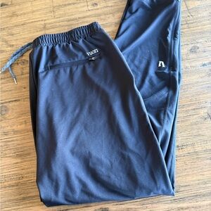 Vuori Charcoal Joggers- size large
Gently used
Inseam is 29 inches
Men’s